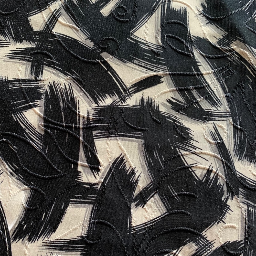 Wash & Wear Black & White Top Size XL - Picture 5 of 10